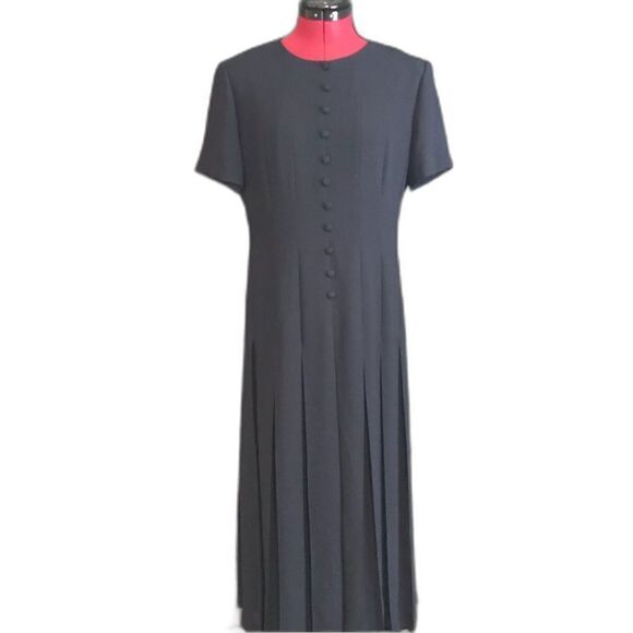 Talbots Dress Women’s Size 8 Black Long Pleated Short Sheer Sleeves Button Front - Picture 1 of 13